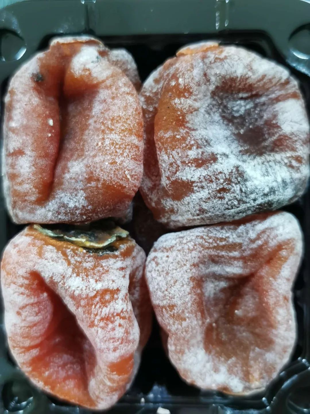 柿饼上的白霜能不能吃?